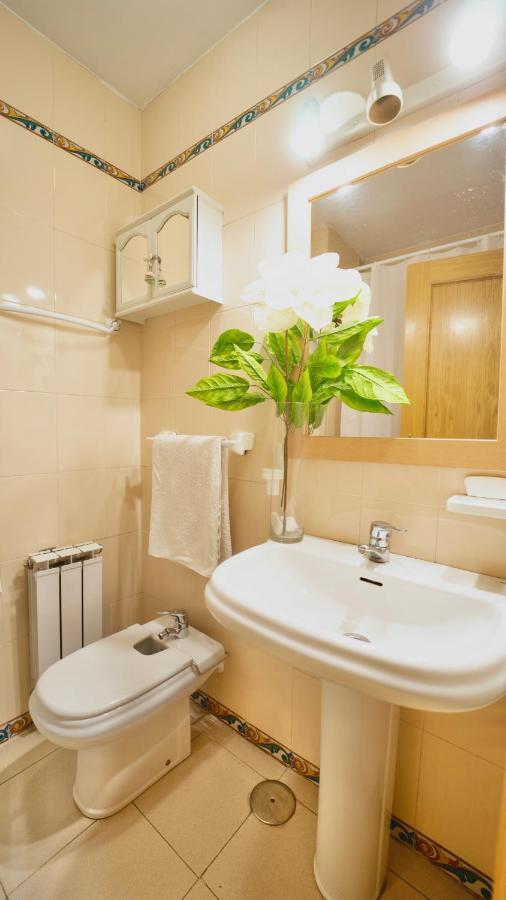 Bonito Y Acogedor Apartamento Pleno Centro Junto Catedral Granada Eksteriør bilde
